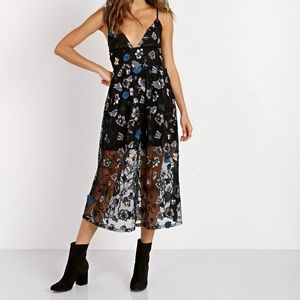 For Love & Lemons Floral Midi M
